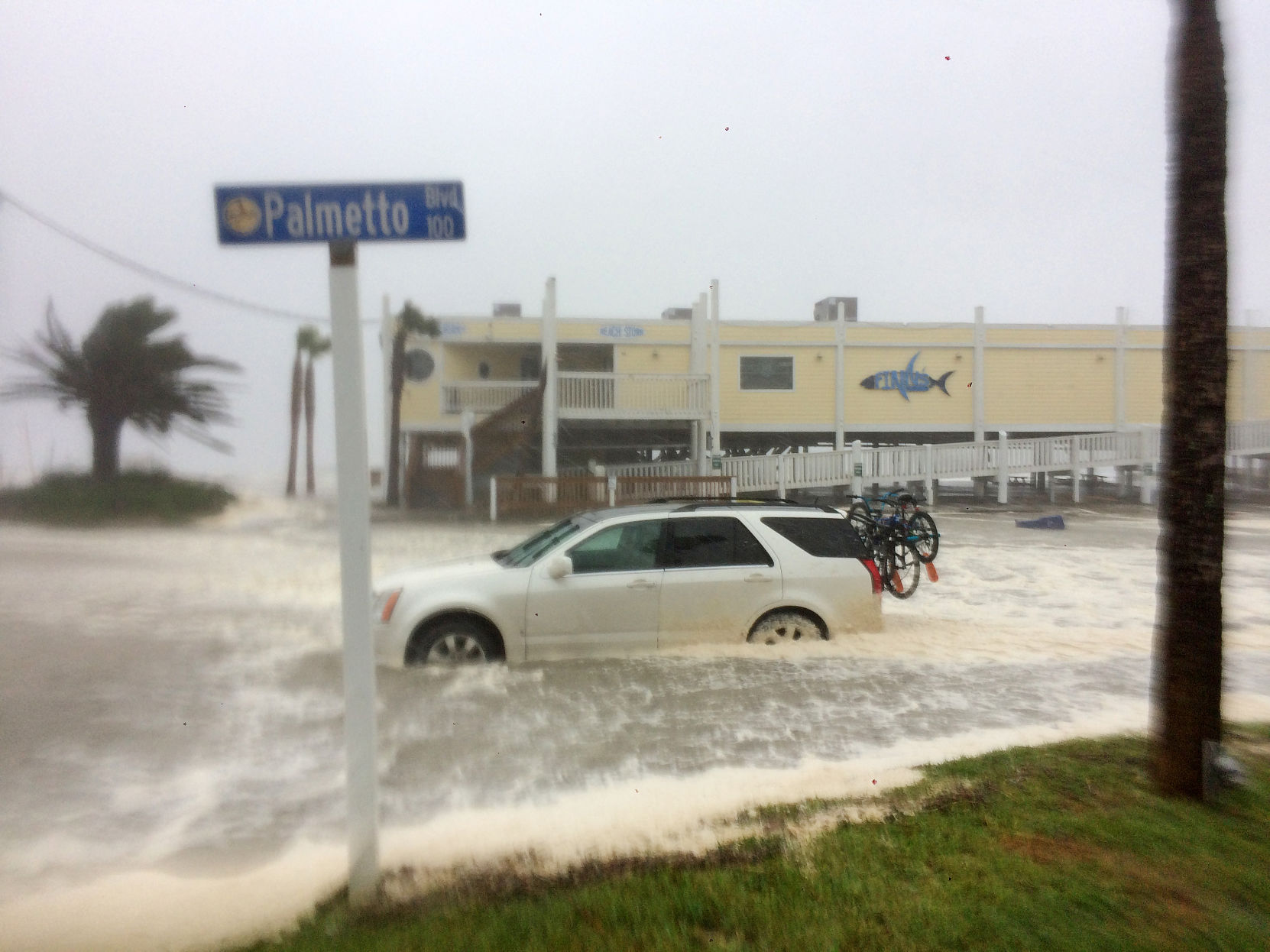 PRINT TUESDAY EDISTO Irma surge in Edisto Beach 1